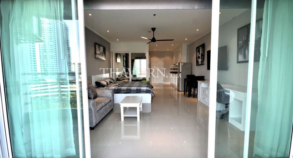 For sale studio condo in Bang Lamung, Chonburi