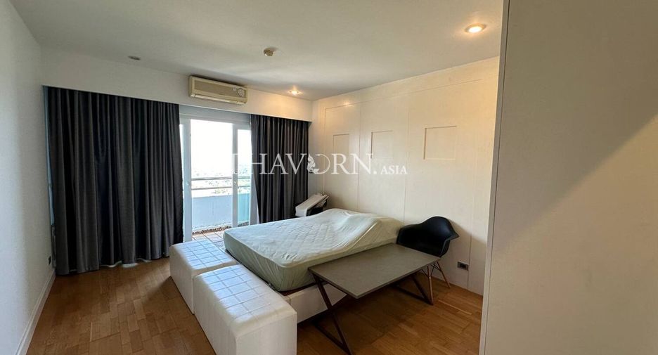 For sale 2 bedrooms condo in Sattahip, Chonburi