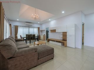 À louer 3 chambres maison à Bang Lamung, Chonburi
