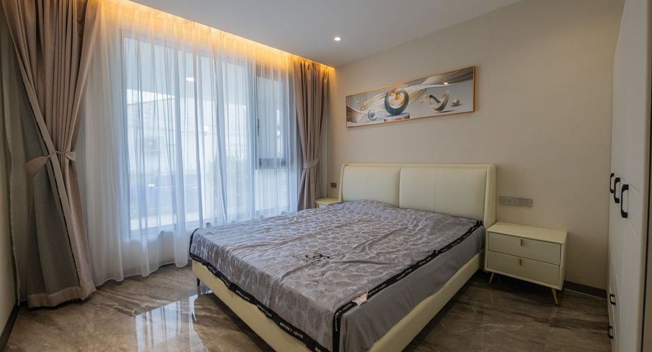 Casa en venta de 4 habitaciones en Bang Lamung, Chonburi