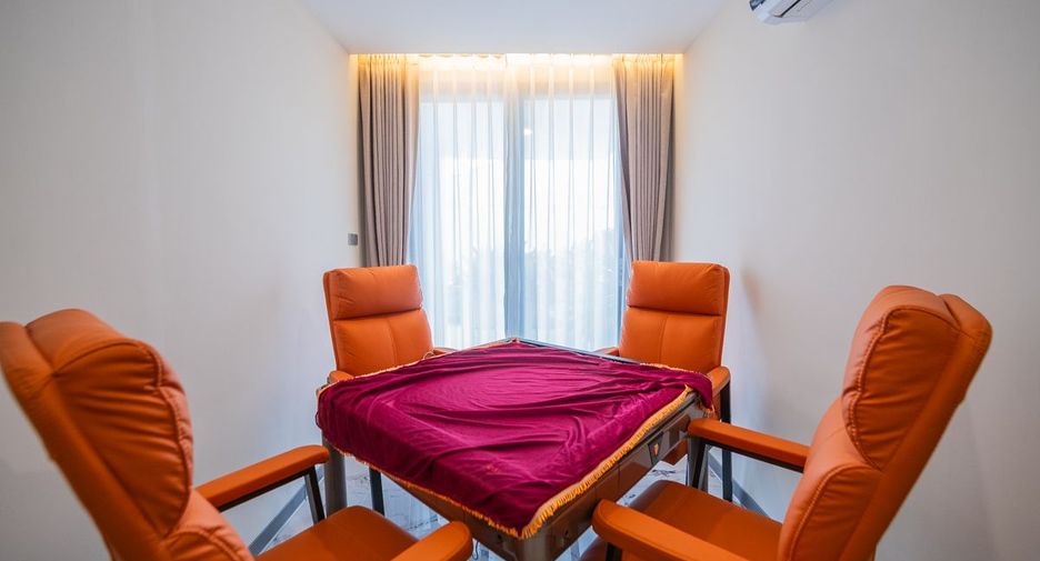 Casa en venta de 4 habitaciones en Bang Lamung, Chonburi