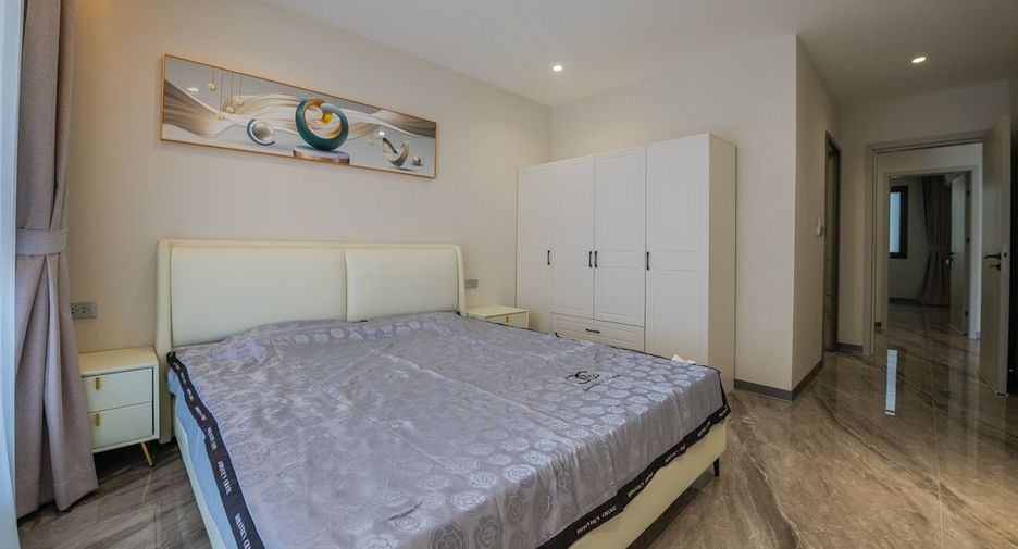 Casa en venta de 4 habitaciones en Bang Lamung, Chonburi