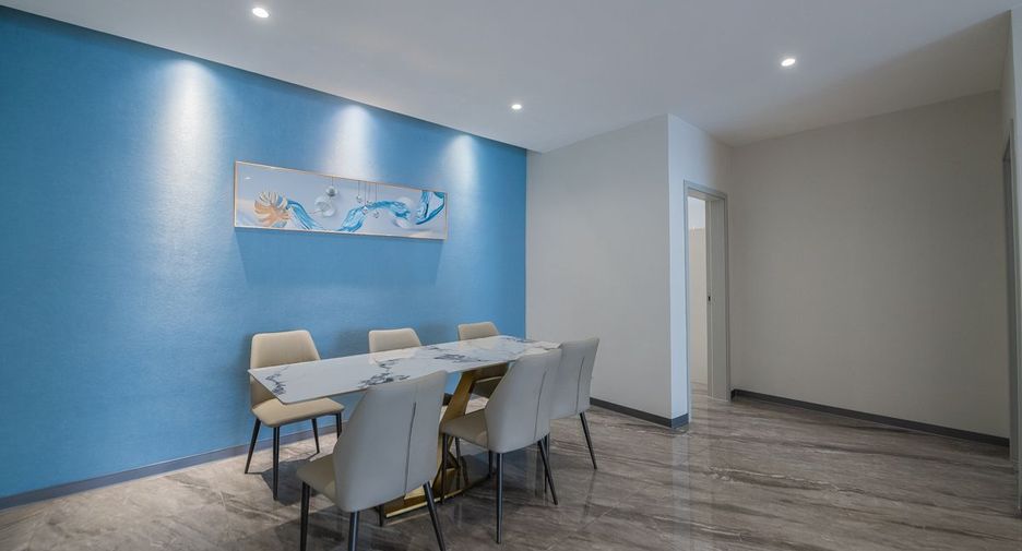 Casa en venta de 4 habitaciones en Bang Lamung, Chonburi