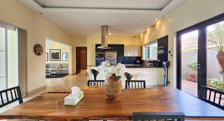 Haus zur Miete und zum Kauf mit 3 Zimmer in Bang Lamung, Chonburi