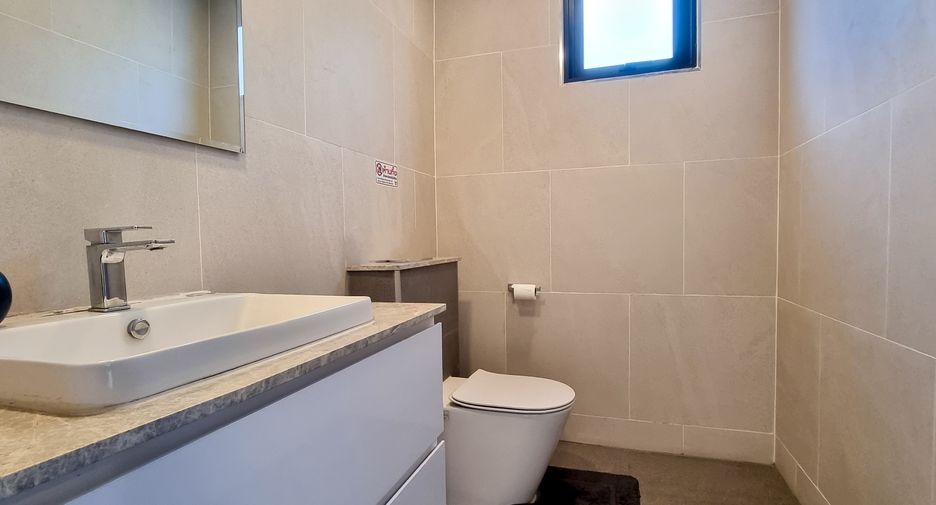 À vendre 4 chambres maison à Bang Lamung, Chonburi