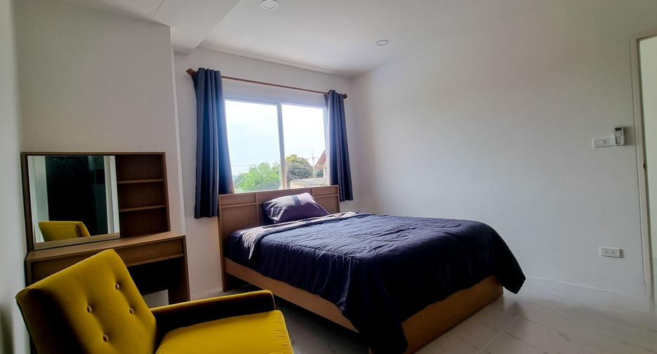 À vendre 8 chambres maison à Sattahip, Chonburi