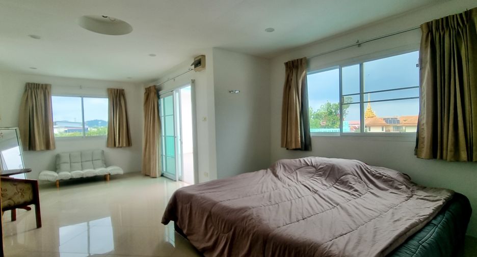À vendre 8 chambres maison à Sattahip, Chonburi