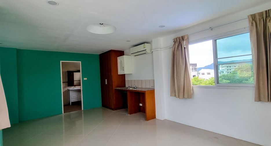À vendre 8 chambres maison à Sattahip, Chonburi