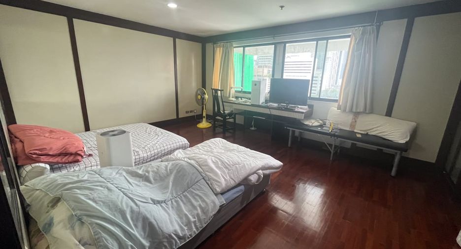 À vendre 3 chambres condo à Watthana, Bangkok