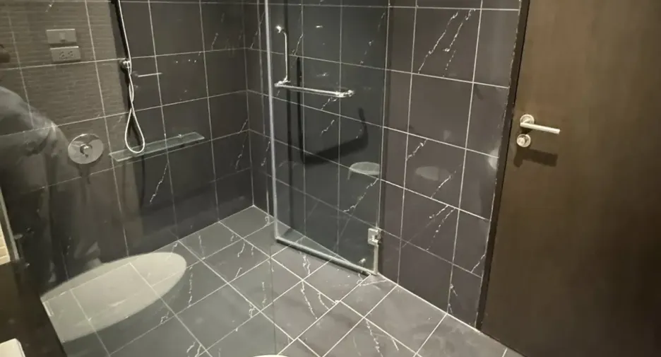 For rent and for sale 2 bedrooms condo in Watthana, Bangkok