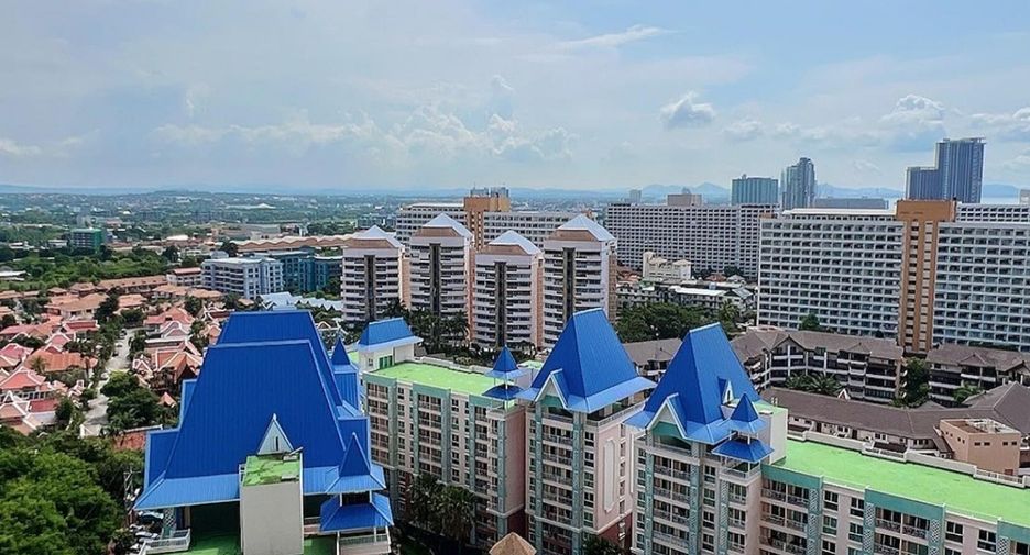 For sale 2 bedrooms condo in Bang Lamung, Chonburi