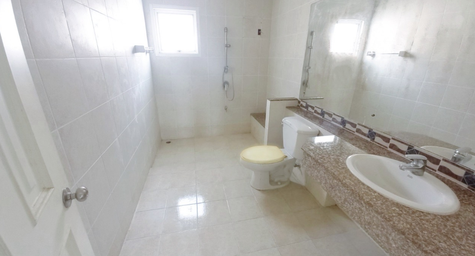 À vendre 3 chambres maison à Mueang Samut Sakhon, Samut Sakhon