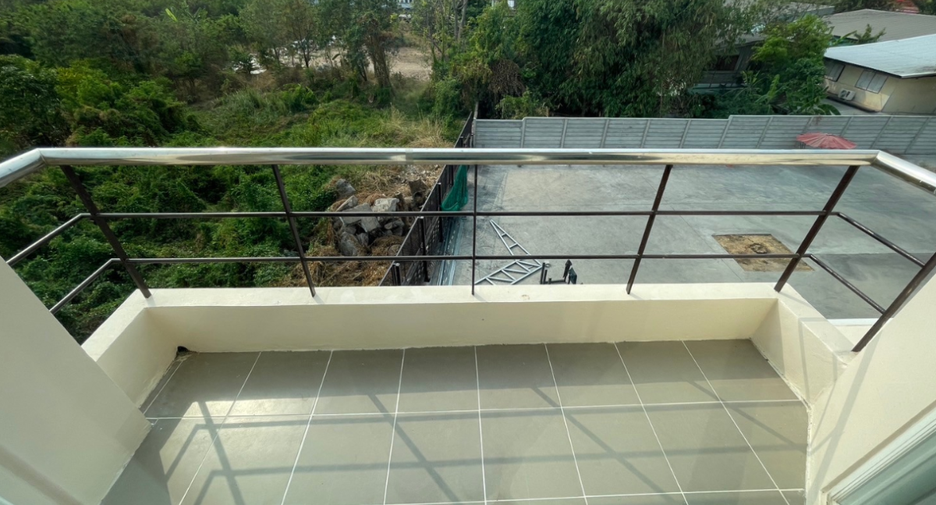 Reihenhaus zum Kauf mit 3 Zimmer in Mueang Khon Kaen, Khon Kaen