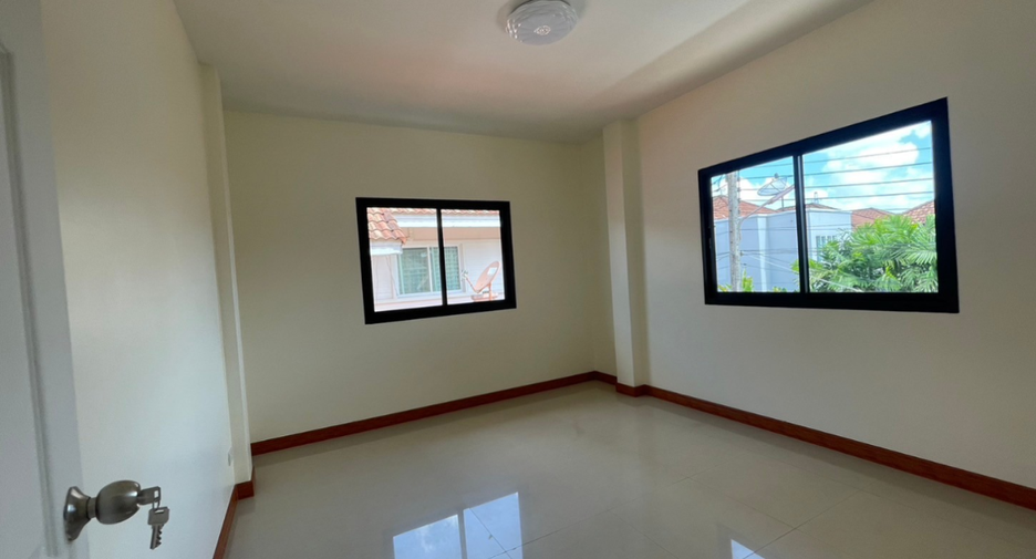 À vendre 3 chambres maison à Hat Yai, Songkhla