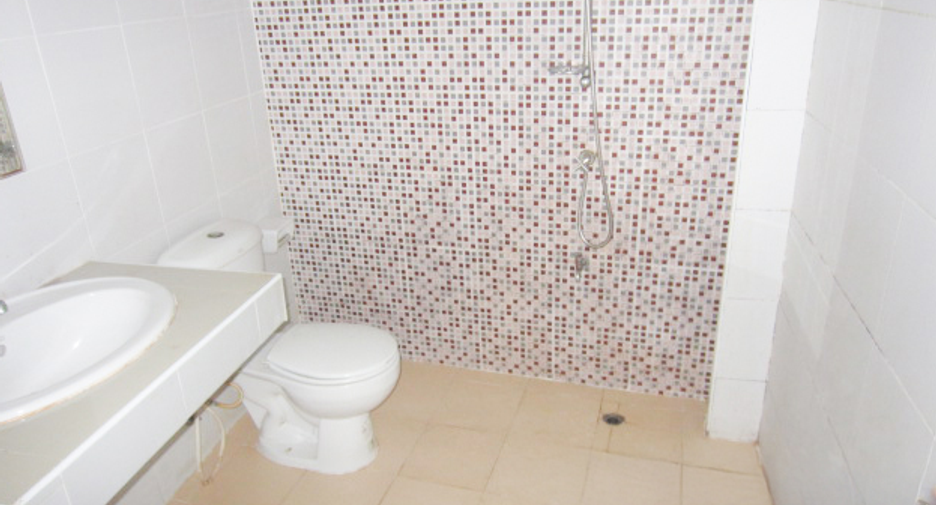 For sale 2 bedrooms townhouse in Hat Yai, Songkhla