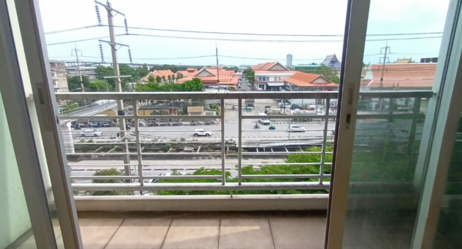 For sale 1 bed condo in Yan Nawa, Bangkok
