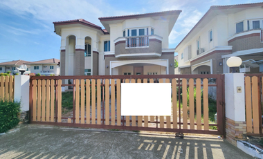 Haus zum Kauf mit 2 Zimmer in Bang Phli, Samut Prakan