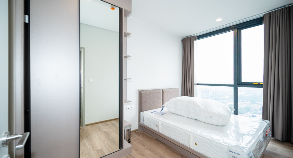 For sale 1 bed condo in Khlong Toei, Bangkok