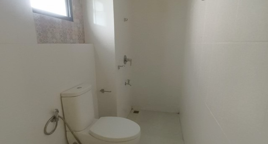 Reihenhaus zum Kauf mit 4 Zimmer in Thung Khru, Bangkok