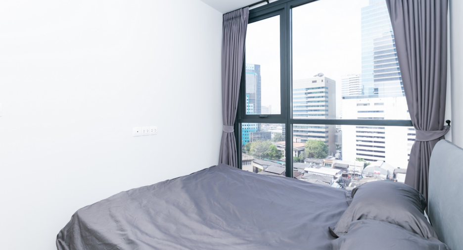 For sale 1 bed condo in Khlong Toei, Bangkok