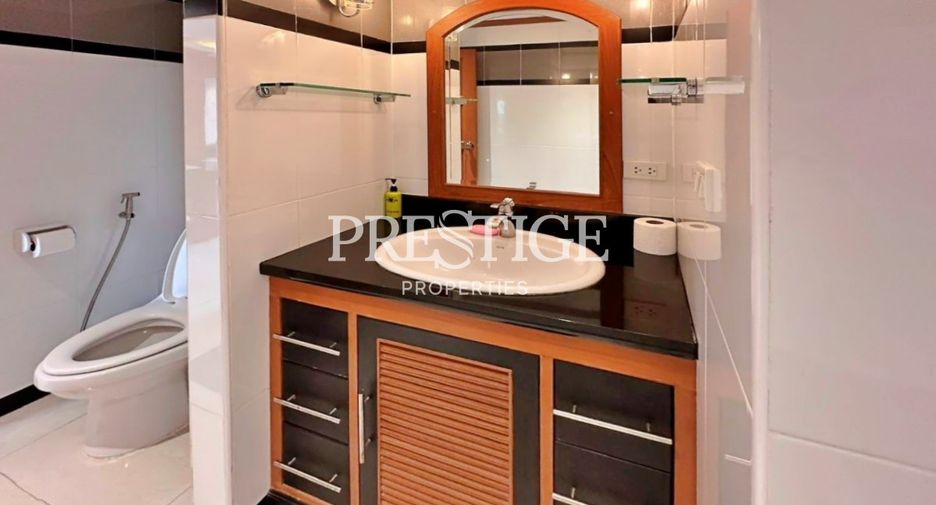 For sale 1 bed condo in Bang Lamung, Chonburi