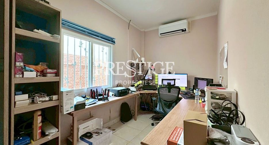 For sale 2 ベッドルーム house in Sattahip, Chonburi