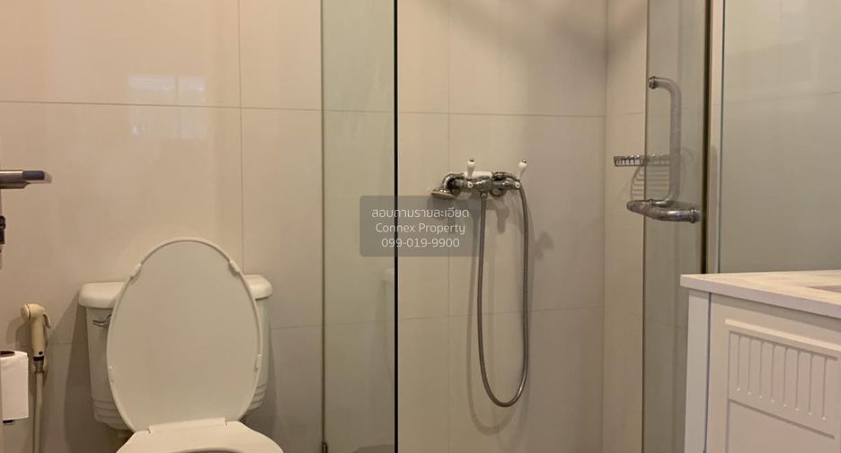 Wohnung zur Miete mit 2 Zimmer in Pathum Wan, Bangkok