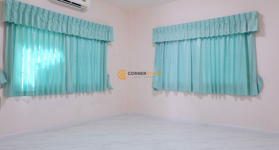 For rent and for sale 3 bedrooms house in Bang Lamung, Chonburi
