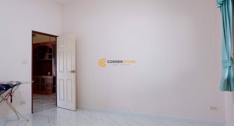 For rent and for sale 3 bedrooms house in Bang Lamung, Chonburi