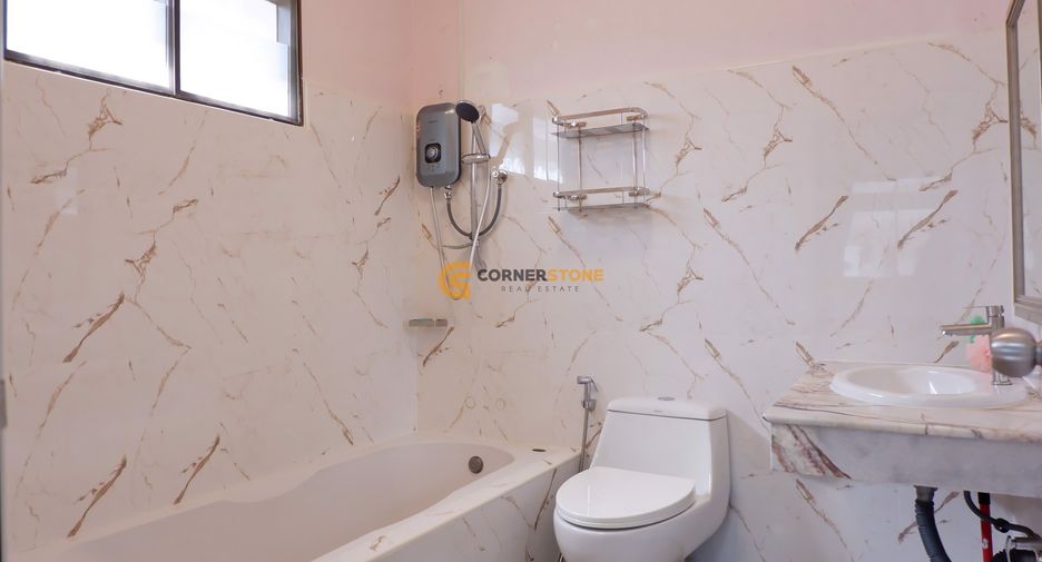 For rent and for sale 3 bedrooms house in Bang Lamung, Chonburi