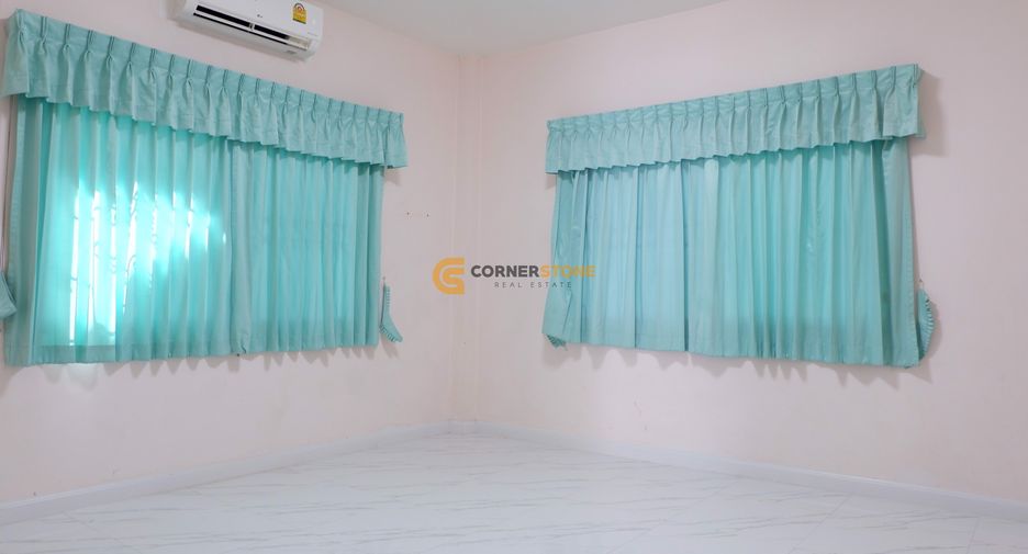 For rent and for sale 3 bedrooms house in Bang Lamung, Chonburi
