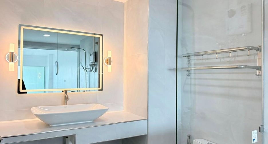 Condo en venta de 20 habitaciones en Bang Lamung, Chonburi