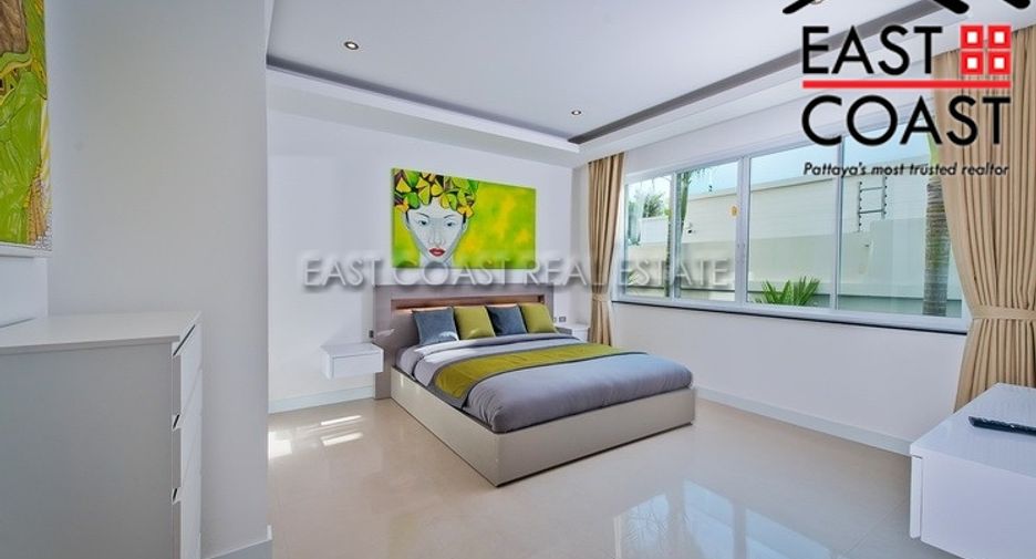 Casa en alquiler de 3 habitaciones en Bang Lamung, Chonburi