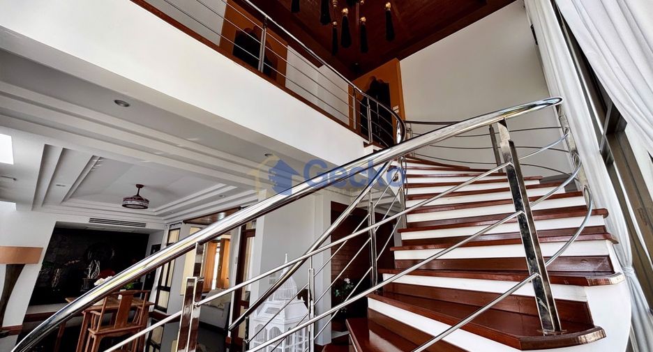 For rent and for sale 5 bedrooms house in Bang Lamung, Chonburi