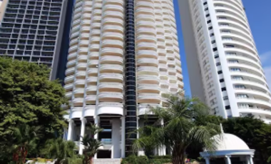 For sale 2 bedrooms condo in North Pattaya, Pattaya