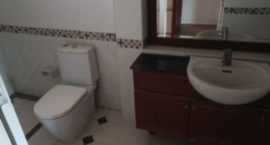 For sale 6 bedrooms house in East Pattaya, Pattaya