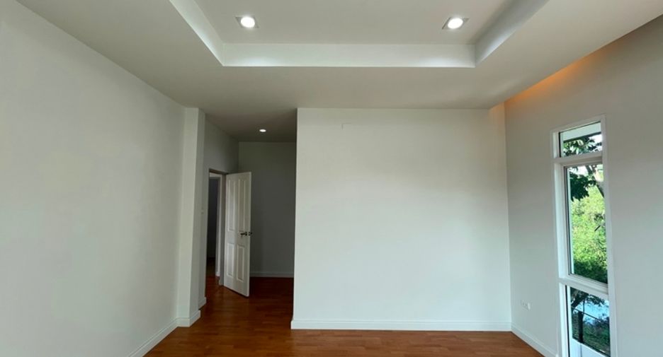 Haus zum Kauf mit 3 Zimmer in Mueang Udon Thani, Udon Thani