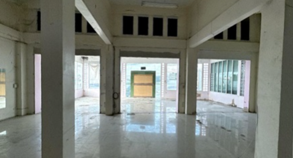 For sale 8 bedrooms retail Space in Mueang Chon Buri, Chonburi