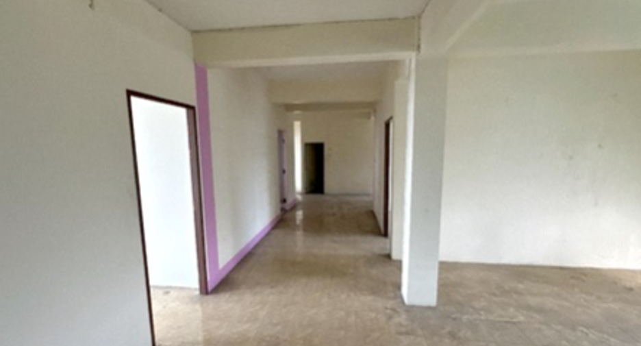For sale 8 bedrooms retail Space in Mueang Chon Buri, Chonburi
