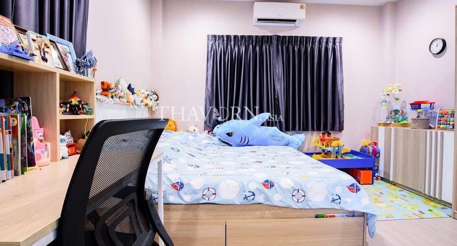 Haus zum Kauf mit 4 Zimmer in Bang Lamung, Chonburi