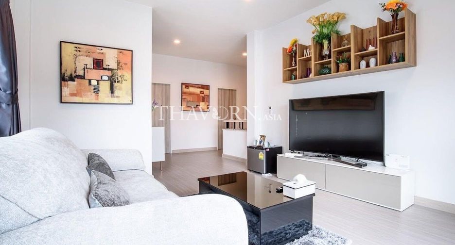 Haus zum Kauf mit 4 Zimmer in Bang Lamung, Chonburi