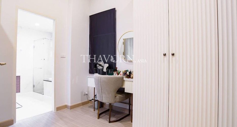 Haus zum Kauf mit 4 Zimmer in Bang Lamung, Chonburi