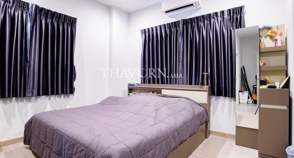 Haus zum Kauf mit 4 Zimmer in Bang Lamung, Chonburi