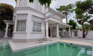 Haus zum Kauf mit 4 Zimmer in Bang Lamung, Chonburi