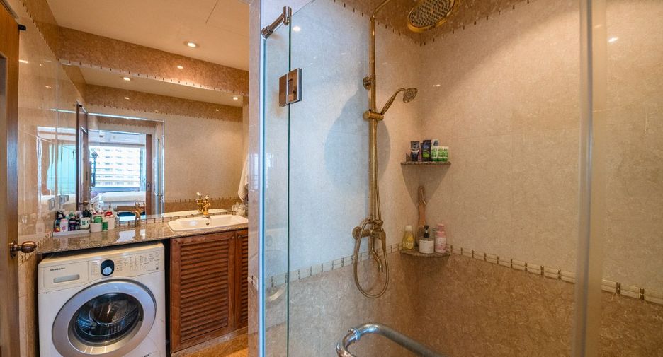 For sale 1 Beds condo in Pratumnak, Pattaya