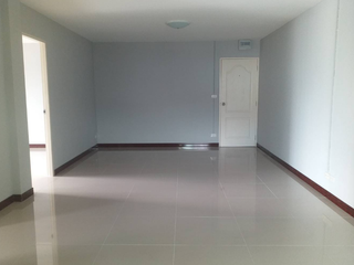 Condo en venta de 2 habitaciones en Bang Khen, Bangkok