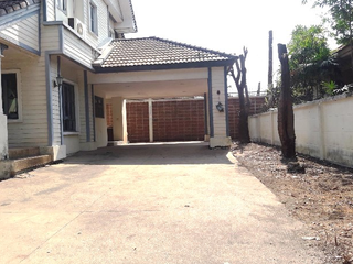 Haus zum Kauf mit 1 Zimmer in Nong Khaem, Bangkok