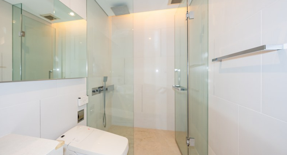 À vendre 1 chambre condo à Sathon, Bangkok