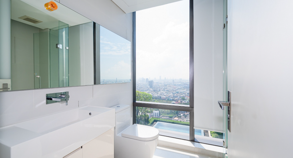 À vendre 2 chambres condo à Sathon, Bangkok