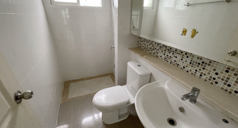 For sale 1 Beds house in Khan Na Yao, Bangkok